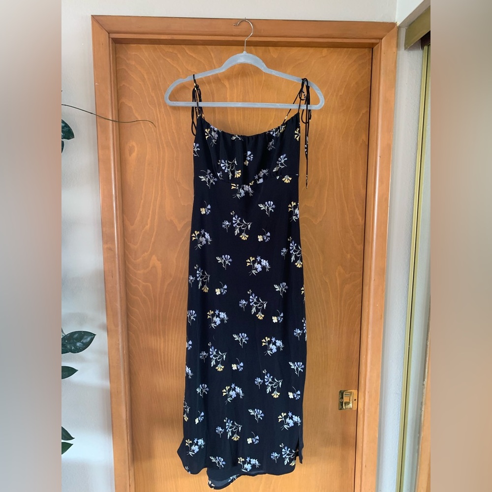 Abercrombie midi dress size small